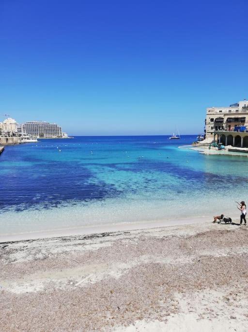 Sunny 2 Bedroom, 2 Bathrooms, Seaside Apt. Sliema Eksteriør billede